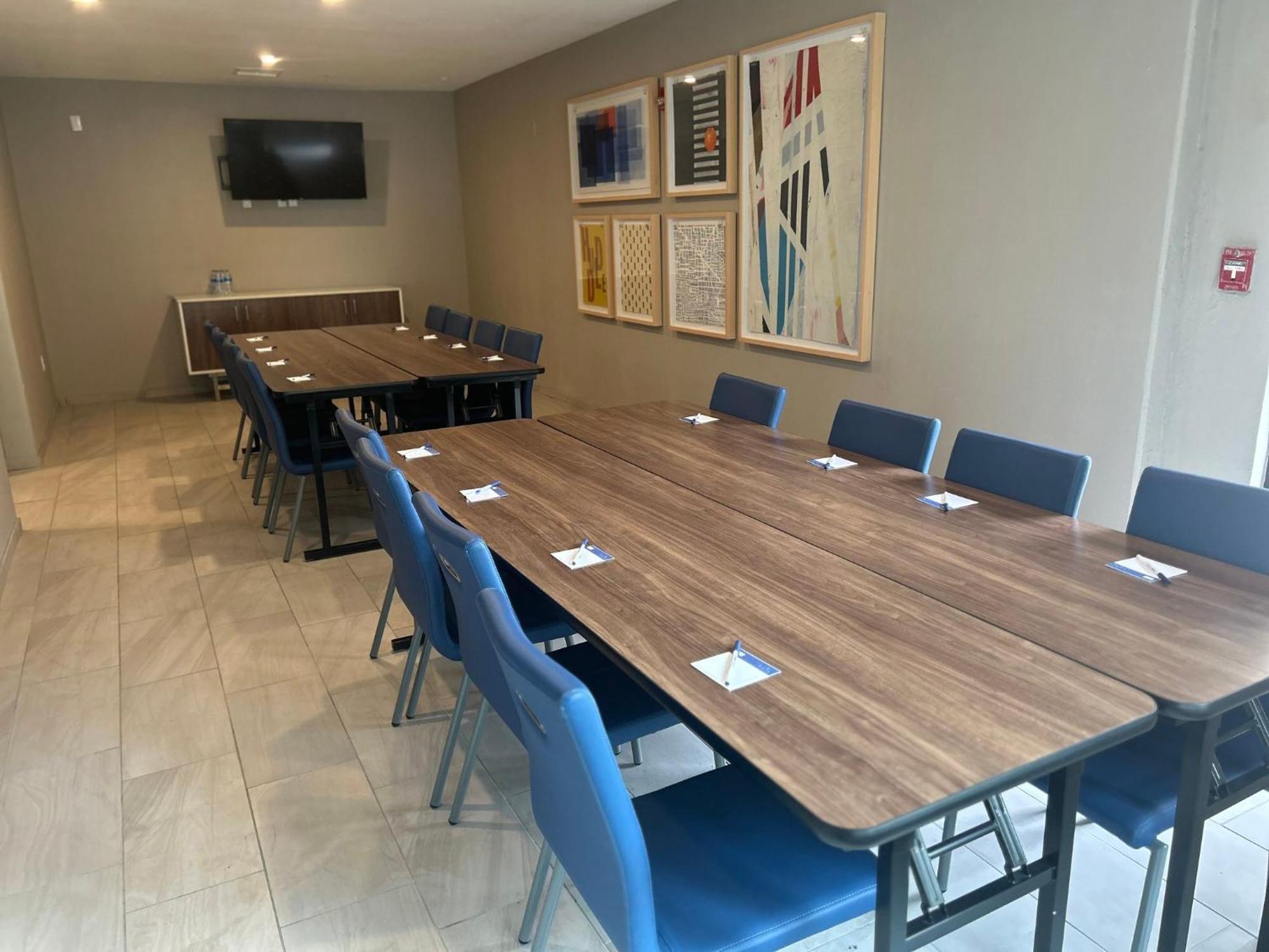Holiday Inn Express Hotel And Suites Alice By Ihg Extérieur photo