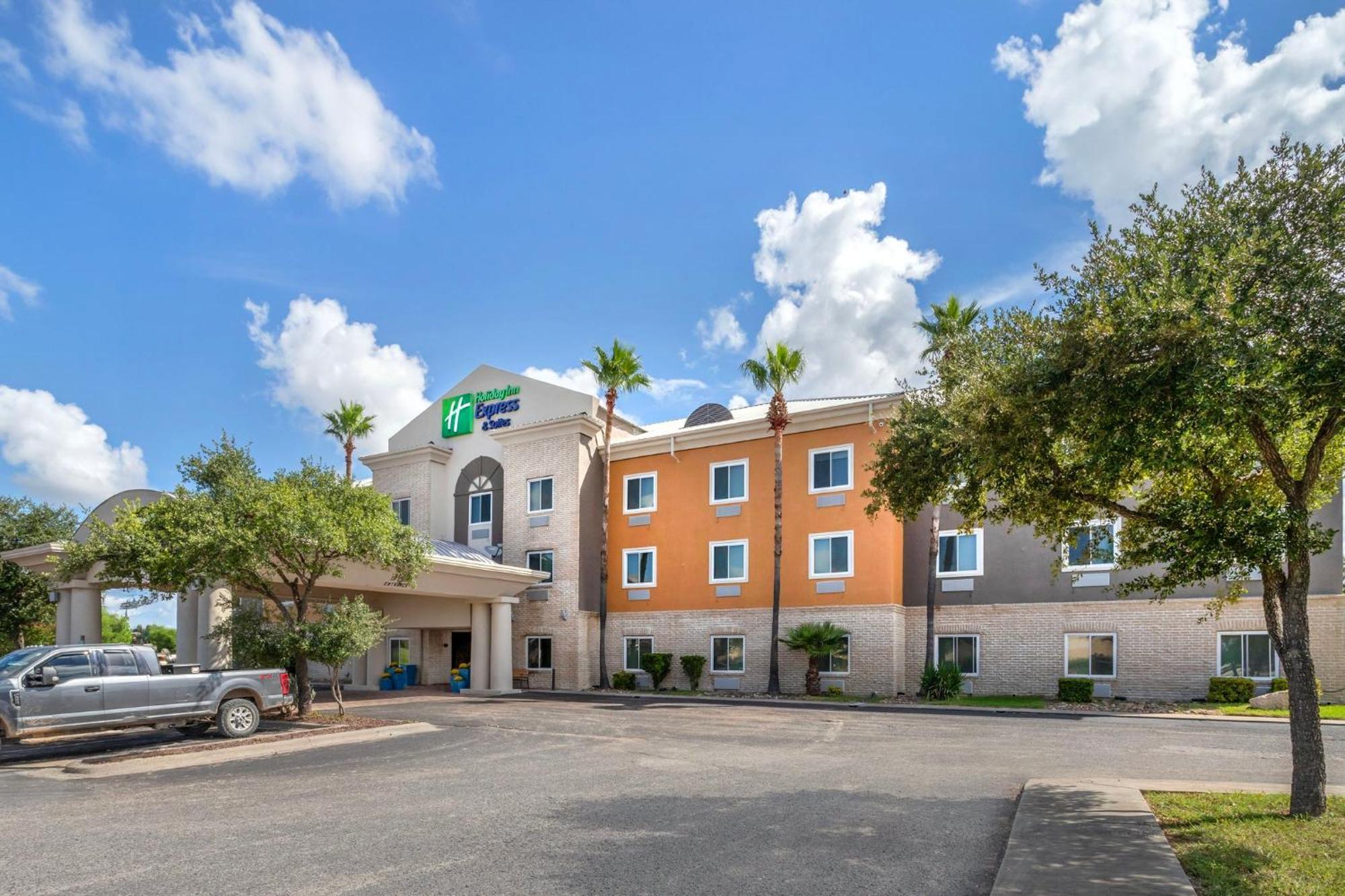 Holiday Inn Express Hotel And Suites Alice By Ihg Extérieur photo