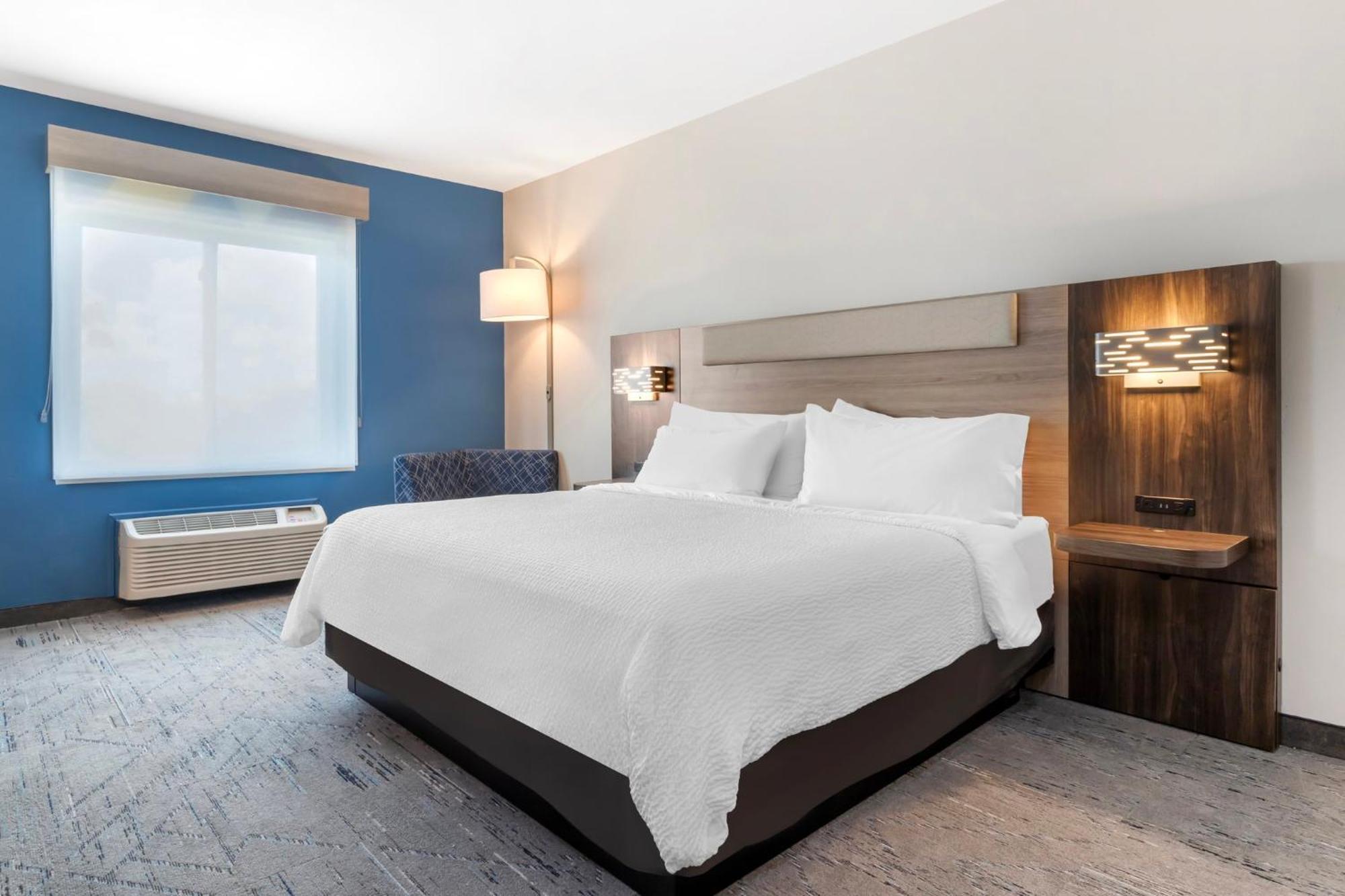 Holiday Inn Express Hotel And Suites Alice By Ihg Extérieur photo