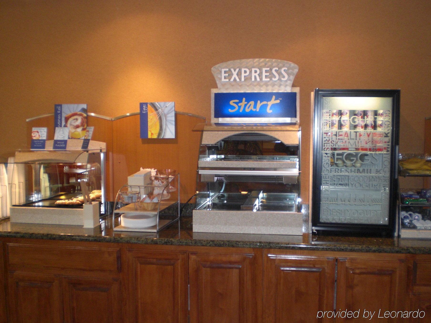 Holiday Inn Express Hotel And Suites Alice By Ihg Extérieur photo