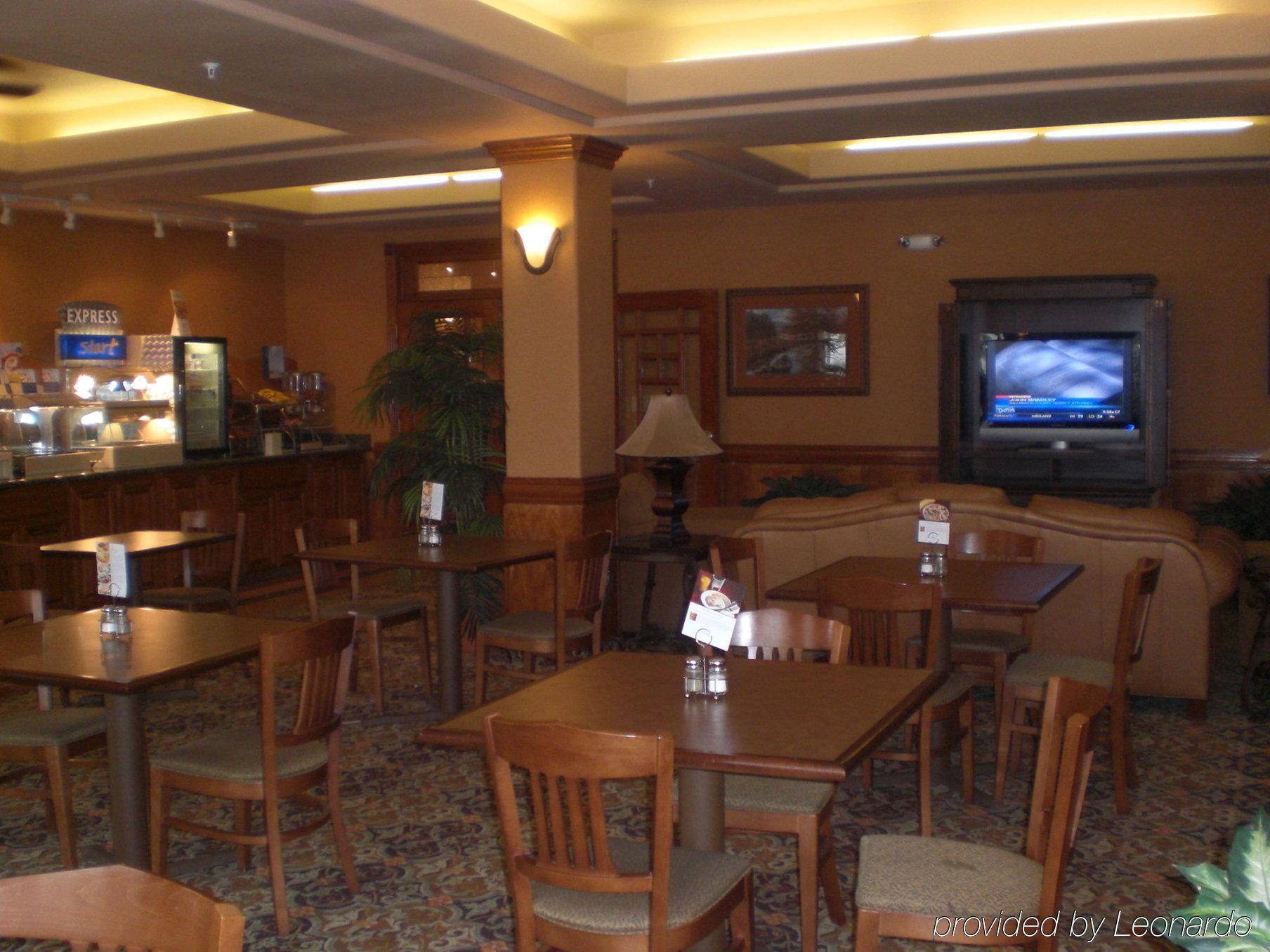 Holiday Inn Express Hotel And Suites Alice By Ihg Extérieur photo