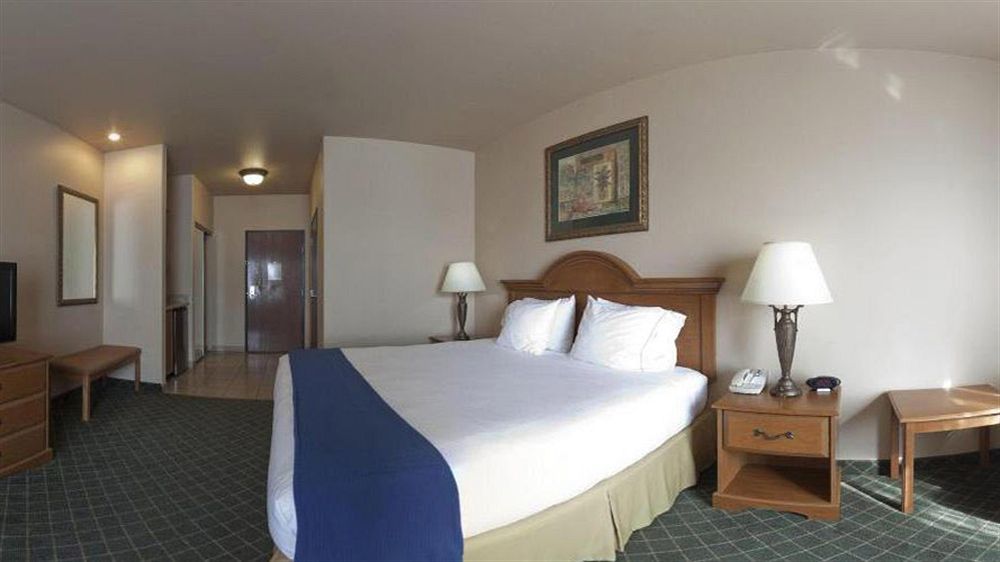 Holiday Inn Express Hotel And Suites Alice By Ihg Extérieur photo