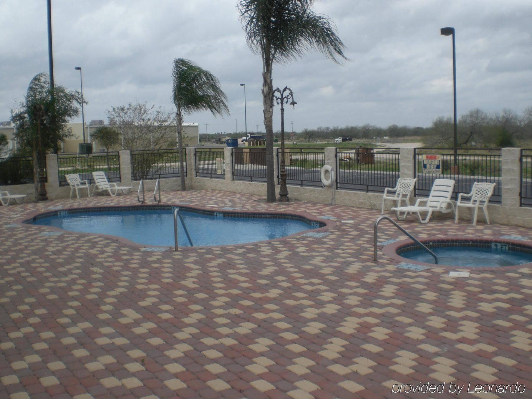 Holiday Inn Express Hotel And Suites Alice By Ihg Extérieur photo